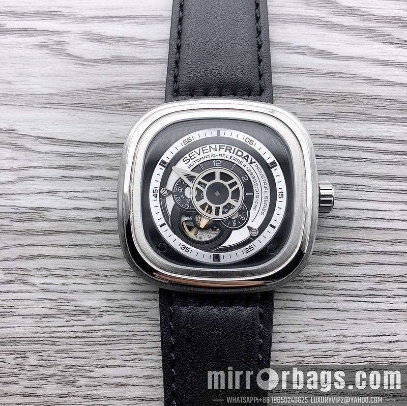 Replica Seven Friday 47mm 090406 Watch