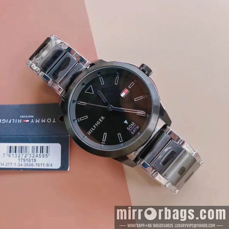 Replica Tommy 44mm 101002 Watch