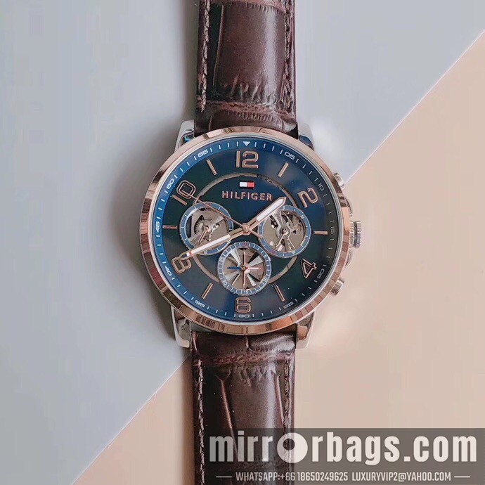 Replica Tommy 44mm 101026 Watch