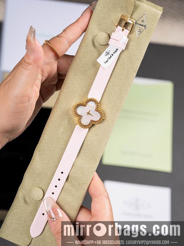 Replica Van Cleef & Arpels 29.7mm 080606 Watch