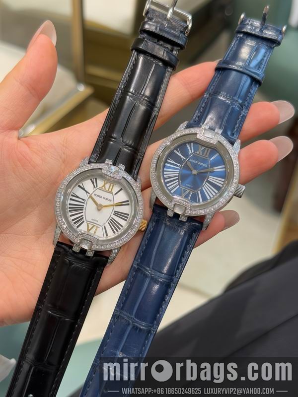 Replica Roger Dubuis 35mm 111417 Watch