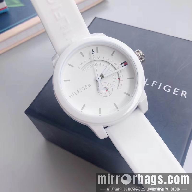 Replica Tommy 44mm 101006 Watch