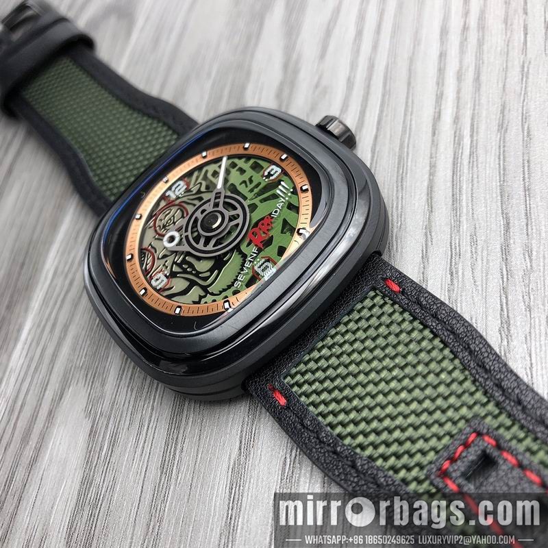 Replica Seven Friday 45.6X45mm 090476 Watch