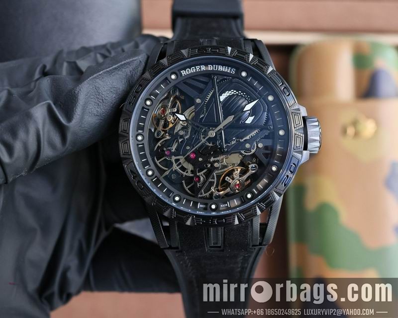 Replica Roger Dubuis 46mm 090407 Watch