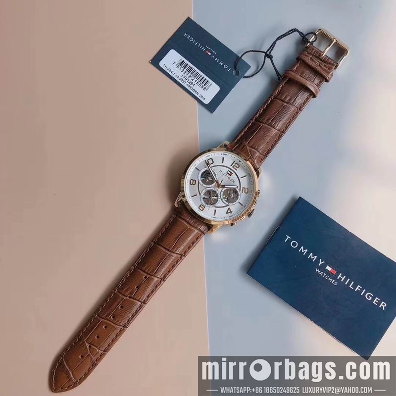 Replica Tommy 44mm 101026 Watch