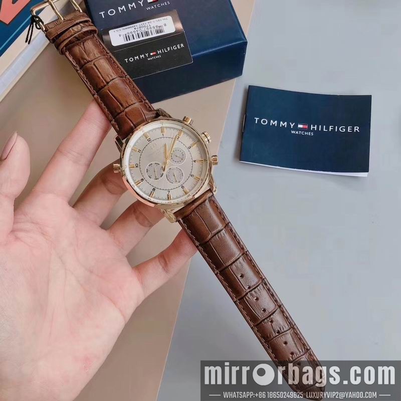 Replica Tommy 44mm 101024 Watch