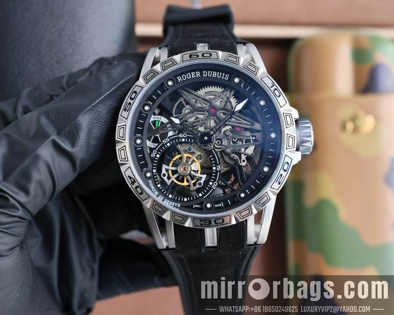 Replica Roger Dubuis 46mm 090411 Watch