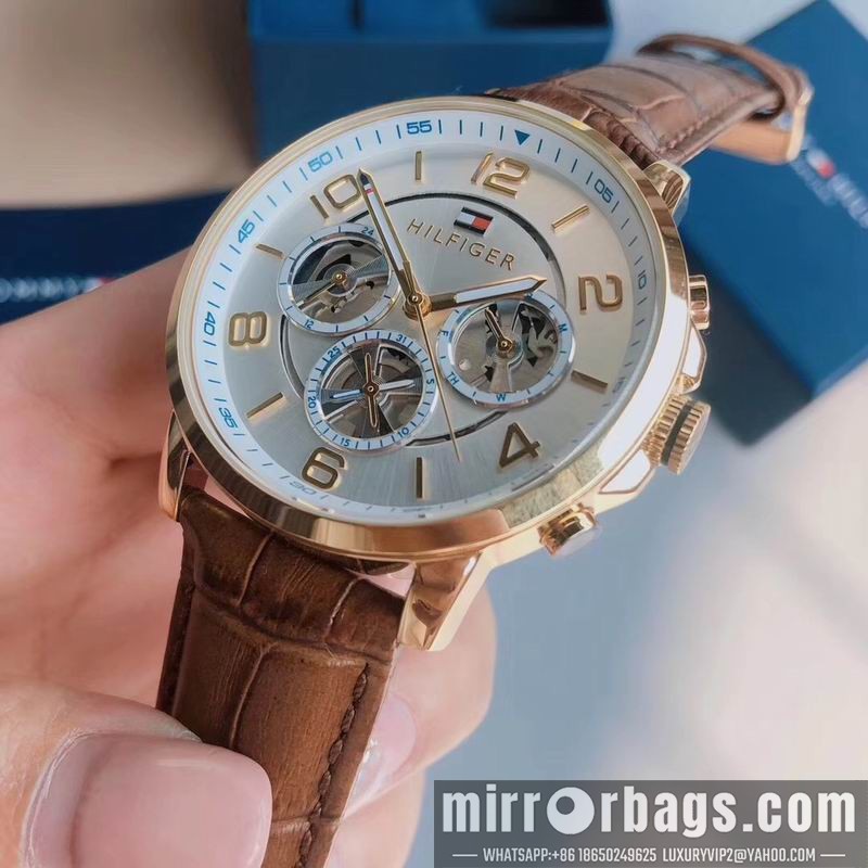 Replica Tommy 44mm 101026 Watch