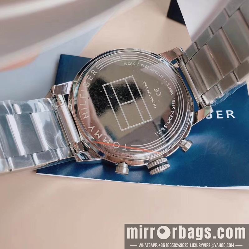 Replica Tommy 44mm 101008 Watch