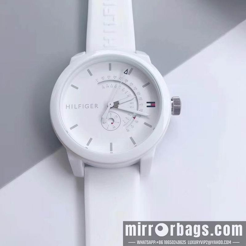Replica Tommy 44mm 101006 Watch