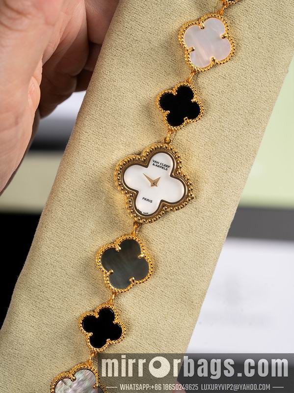 Replica Van Cleef & Arpels 27mm 080605 Watch