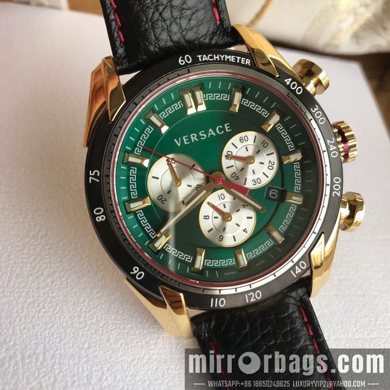 Replica Versace men 43mm M02 Watch
