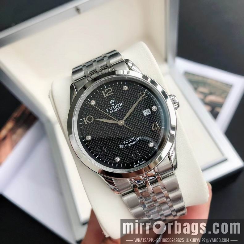 Replica Tudor men watch 110402 Watch