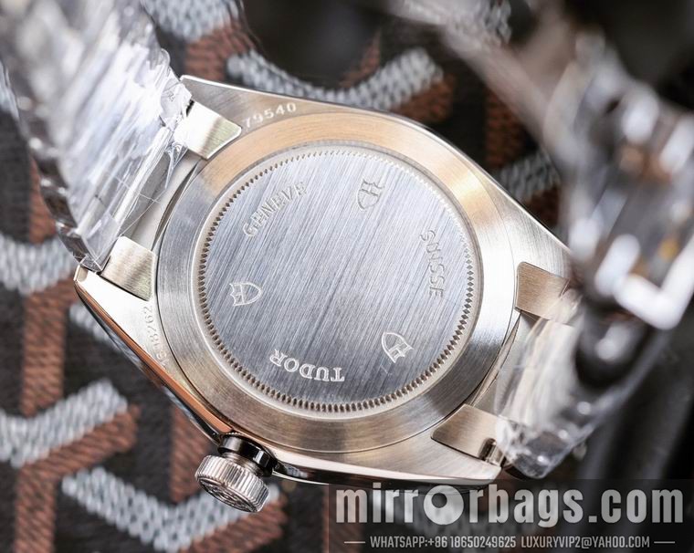 Replica Tudor men 41mm M04 Watch