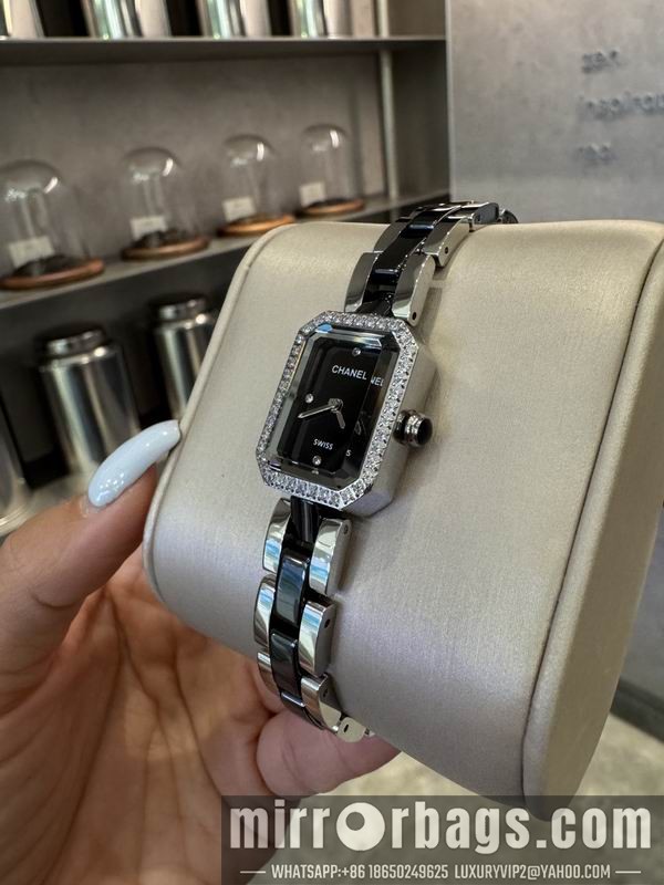 Replica Chanel 21X26mm 101440 Watch