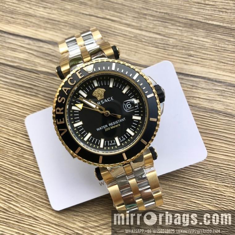 Replica Versace men 46mm M03 Watch