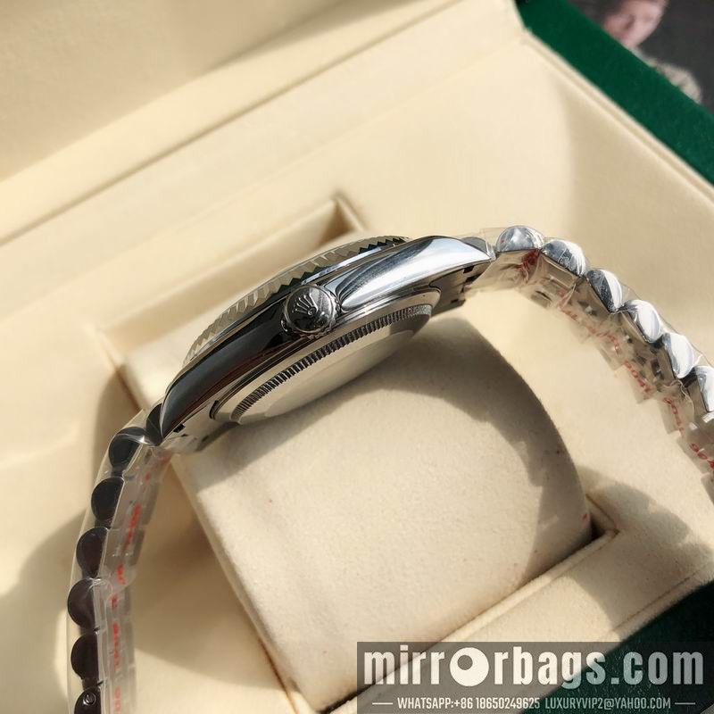 Replica Rolex 36mm 102357 Watch