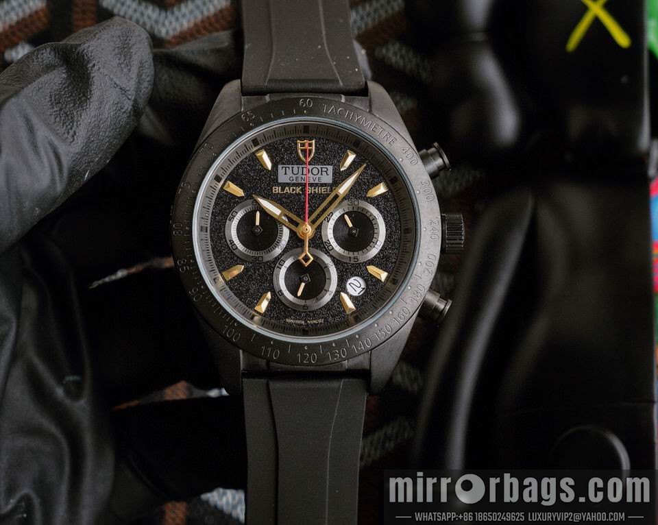 Replica Tudor watch 111001 Watch