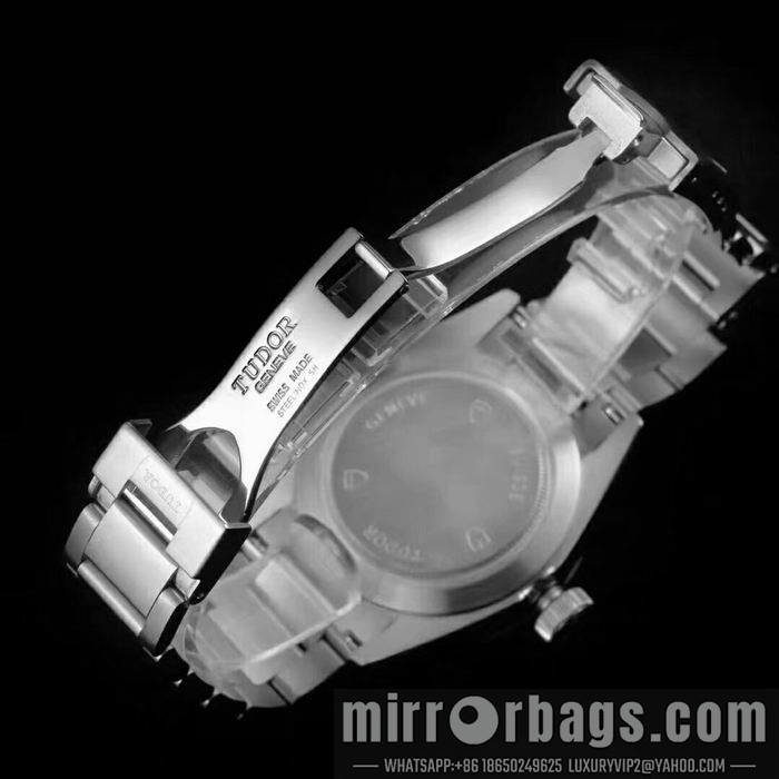 Replica 171026 Watch