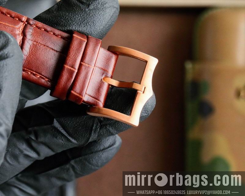 Replica Tudor 42mm 031943 Watch