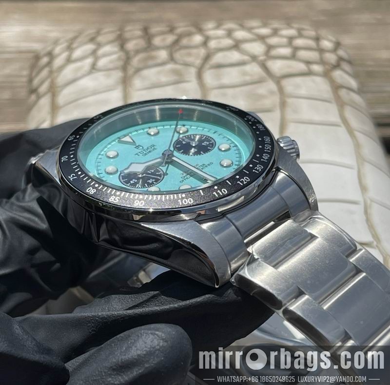Replica Tudor 42mm 111428 Watch