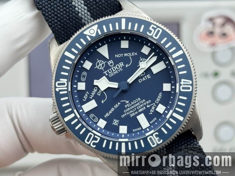 Replica Tudor 42mm 040910 Watch