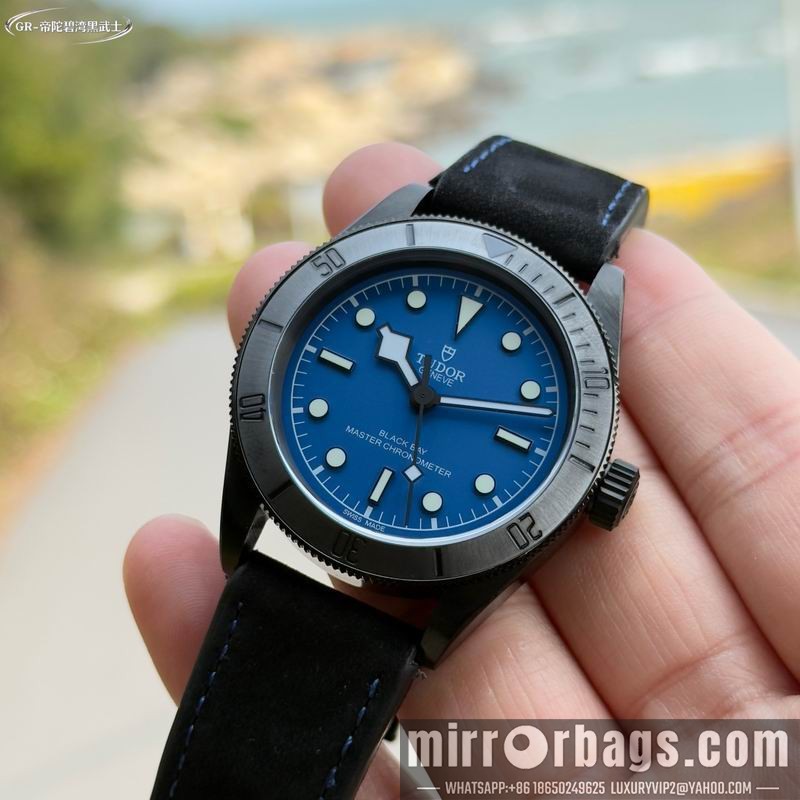 Replica Tudor 41mm 041605 Watch
