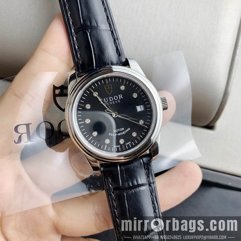 Replica Tudor watch 36mm M40 Watch