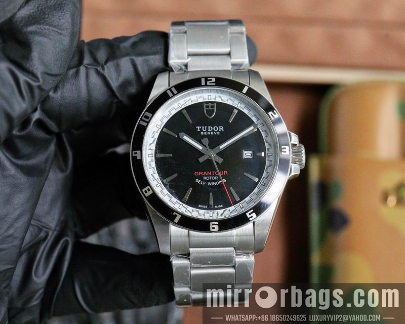 Replica Tudor 42mm 092807 Watch