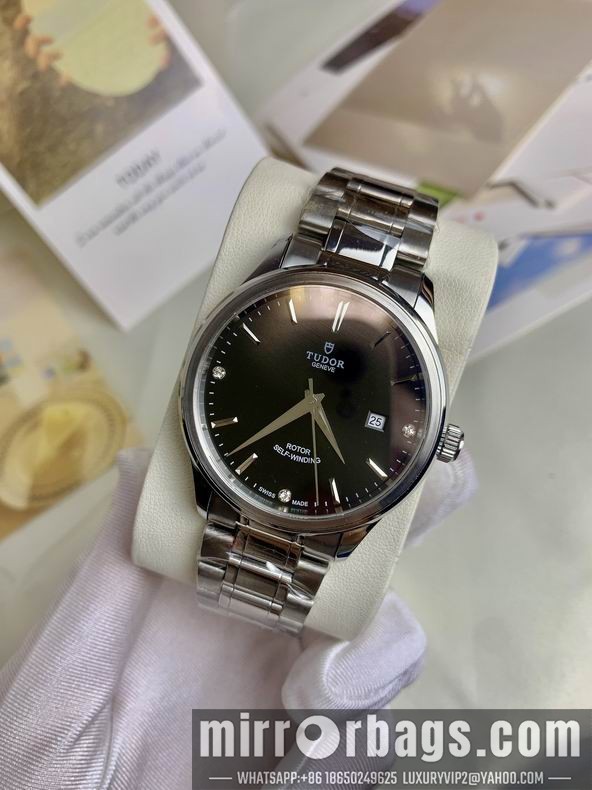 Replica Tudor men watch M28 Watch