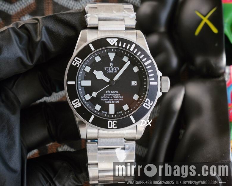 Replica Tudor 42mm 2nms51 Watch
