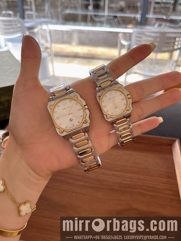 Replica Gucci man36mm woman30mm 071010 Watch