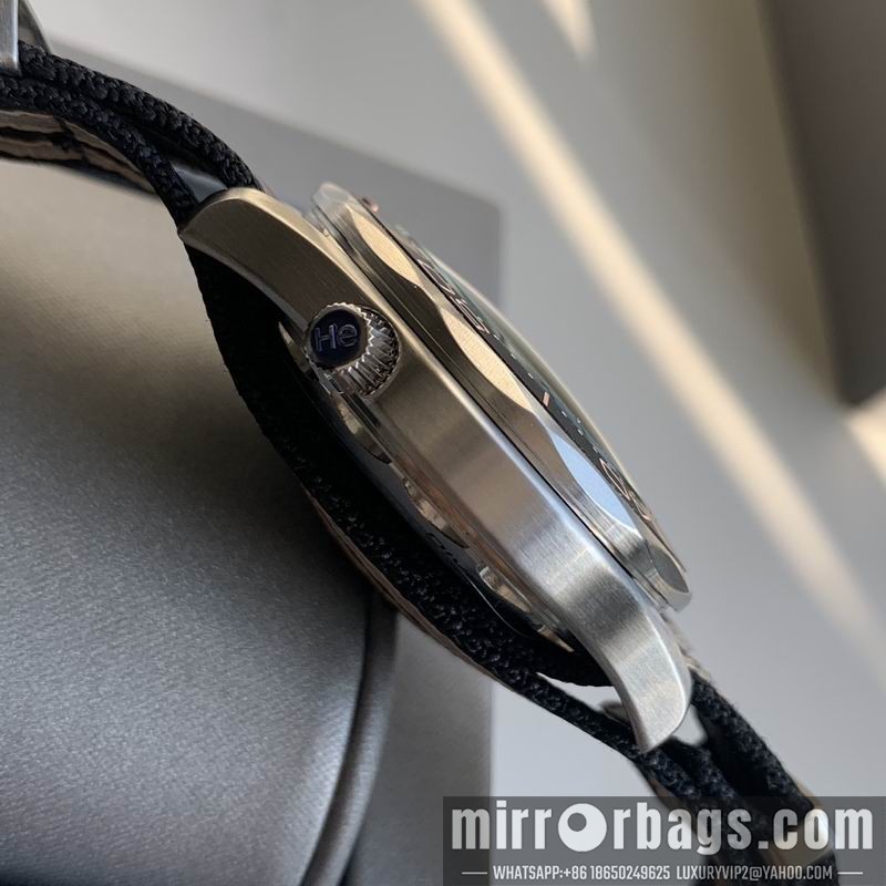 Replica Omega 42mm 090505 Watch
