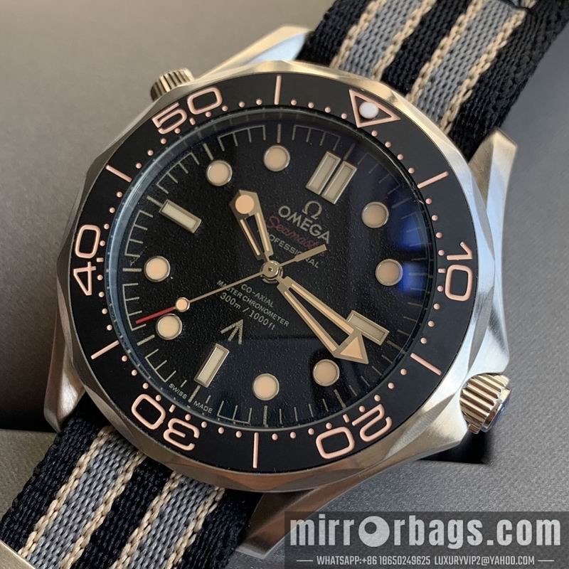 Replica Omega 42mm 090505 Watch