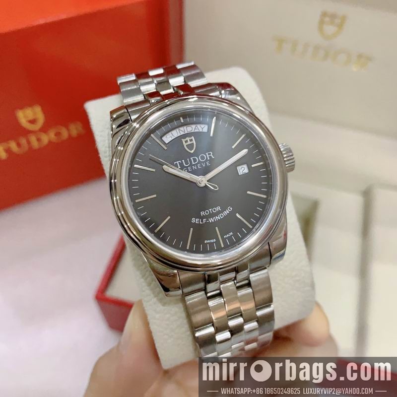 Replica Tudor 39mm 072441 Watch