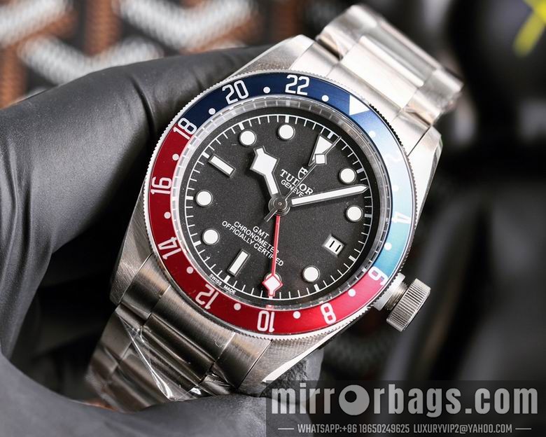 Replica Tudor men 42mm M12 Watch