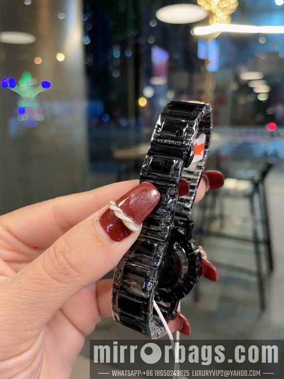 Replica Versace 30mm 12nbz24 Watch