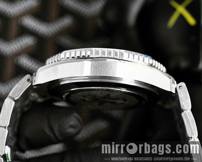 Replica Tag Heuer men 43mm 0608107 Watch