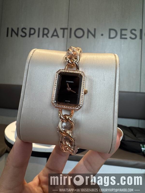 Replica Chanel 21X26mm 101502 Watch