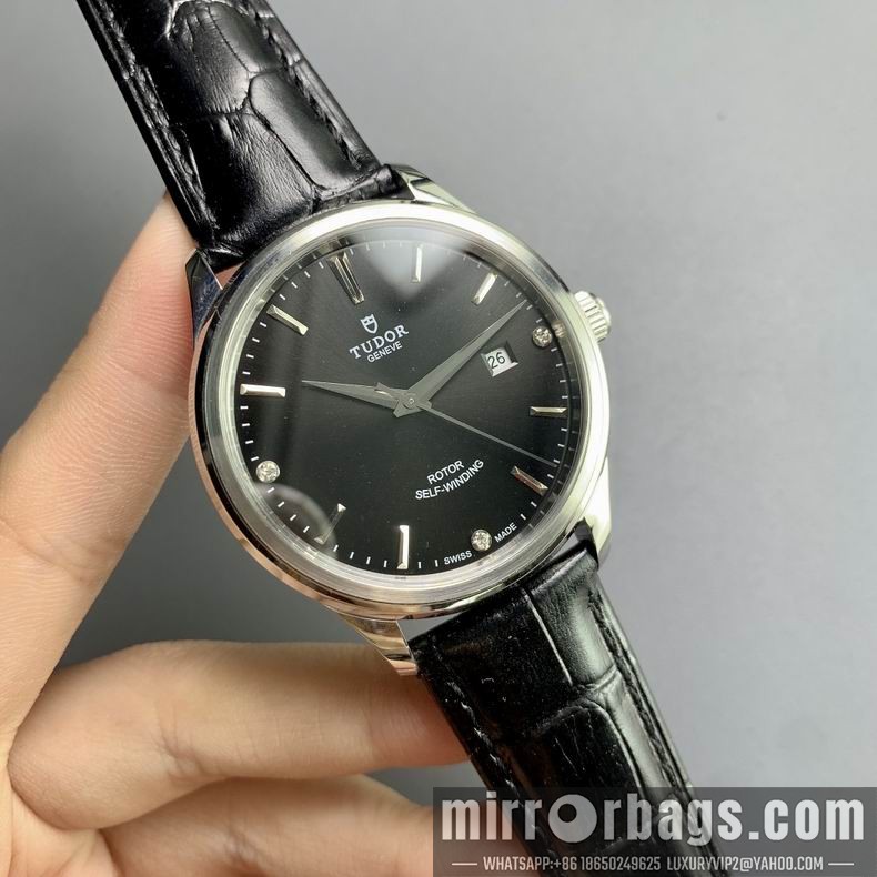 Replica Tudor watch M33 Watch