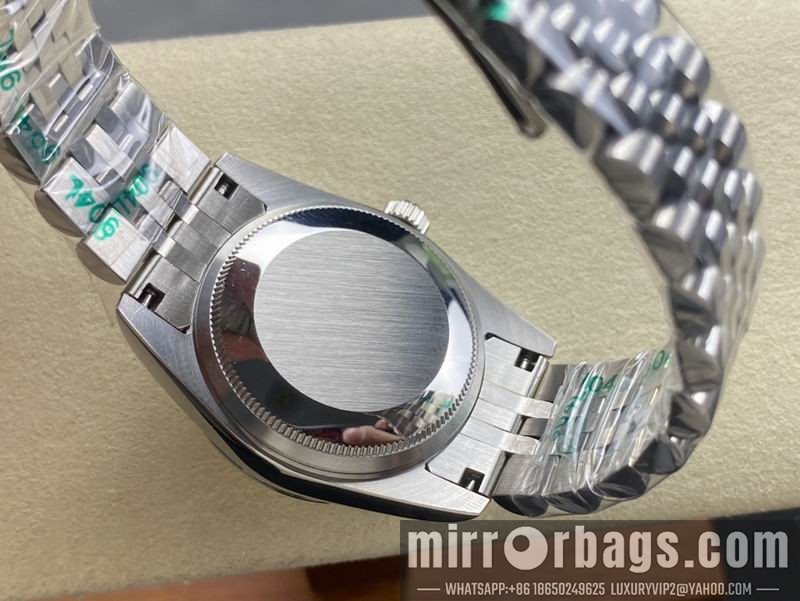 Replica Rolex 31mm 102302 Watch