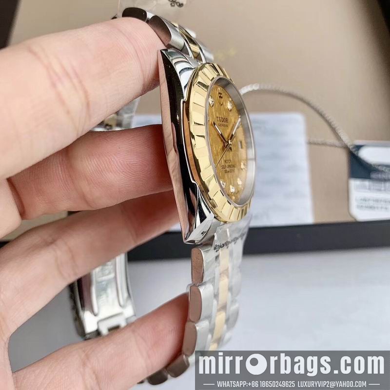 Replica Tudor watch 072434 Watch
