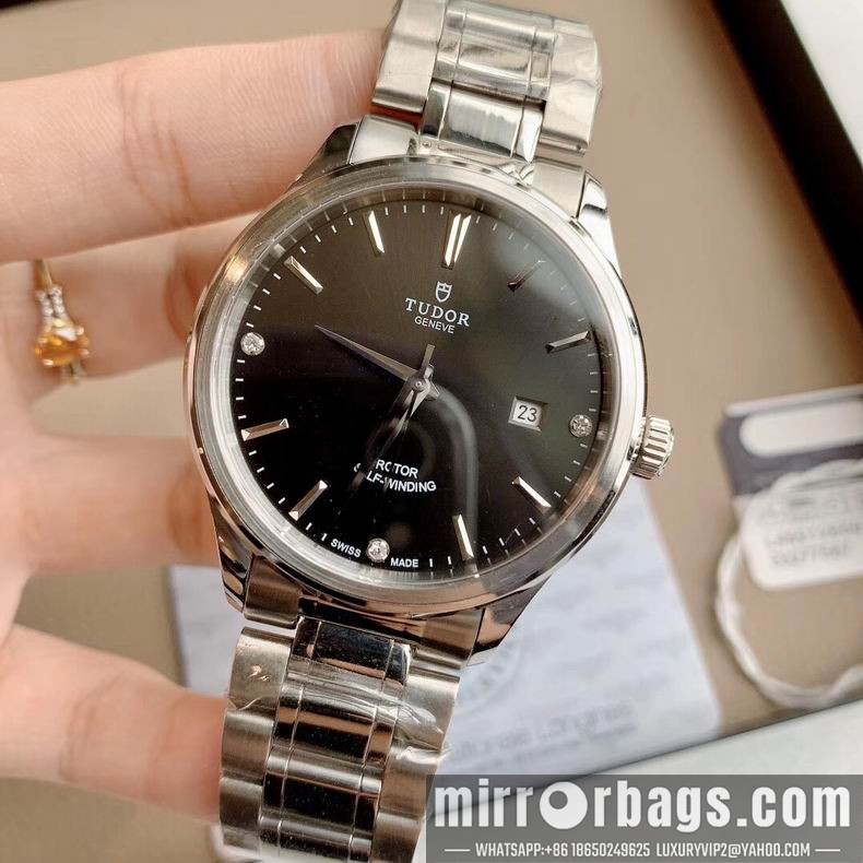 Replica Tudor watch M33 Watch