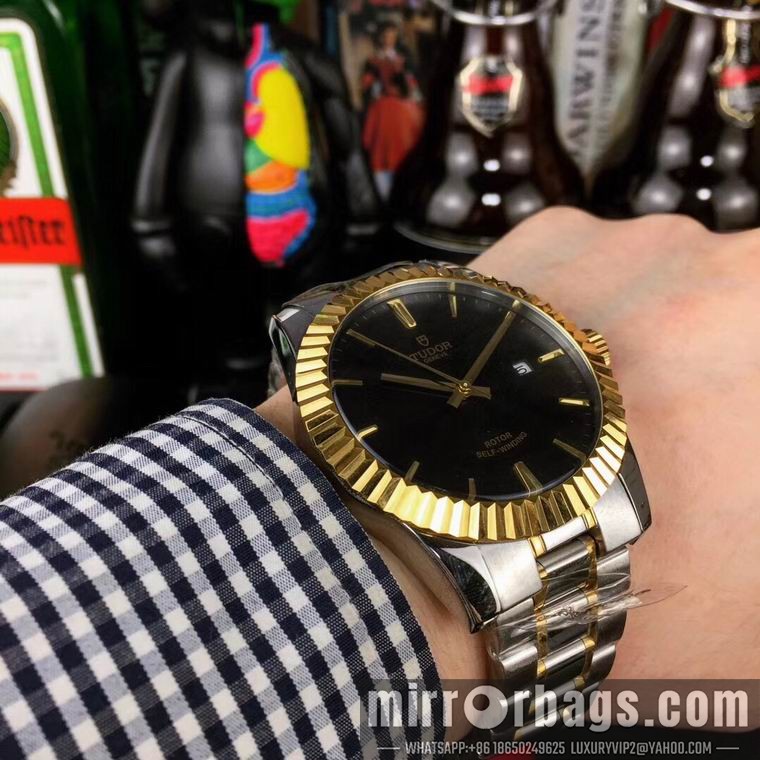 Replica Tudor men 40mm M03 Watch