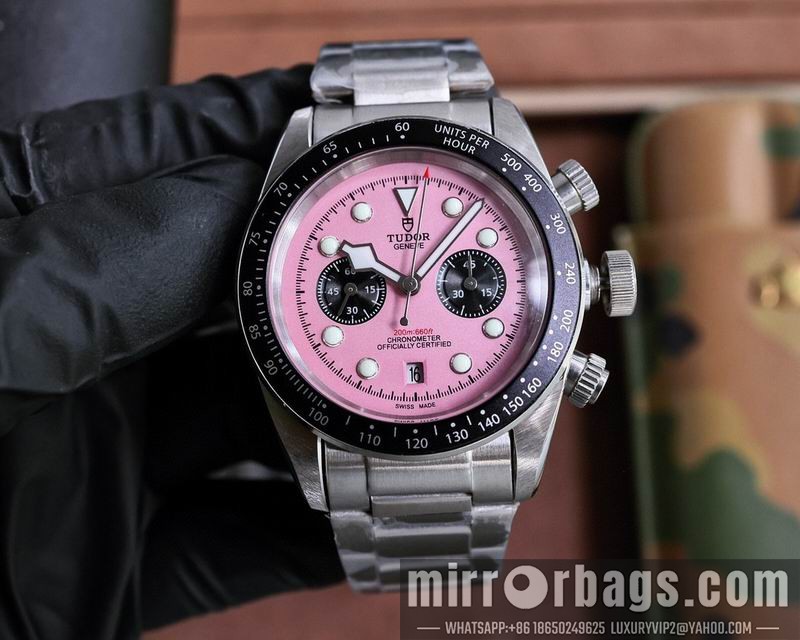 Replica Tudor 42mm 081723 Watch