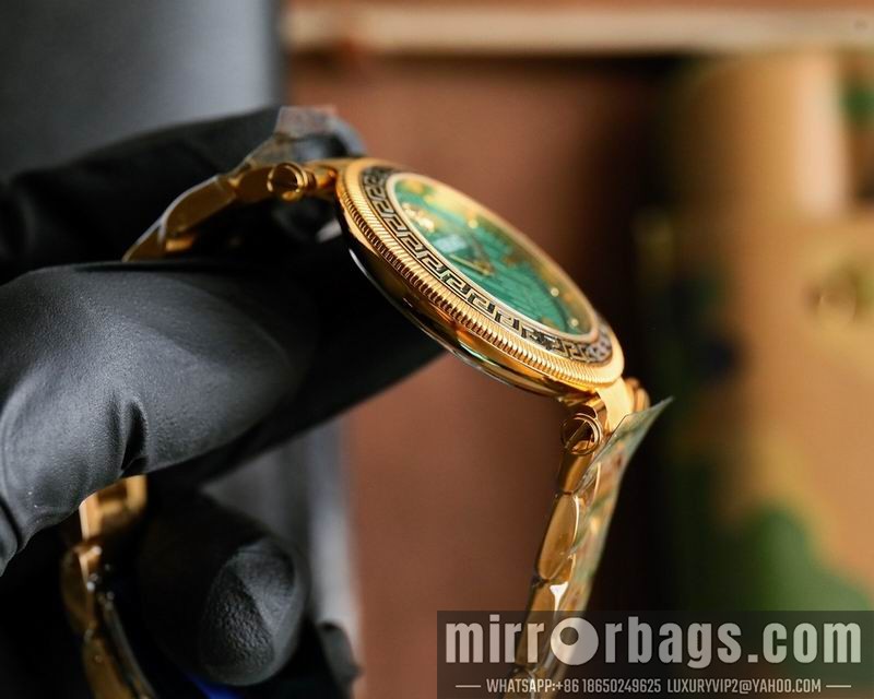 Replica Versace woman watch 122823 Watch