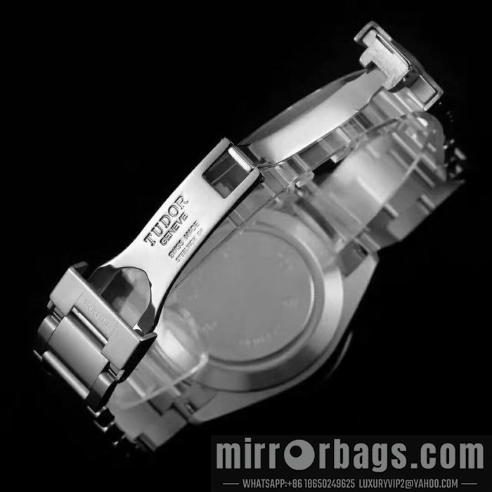 Replica 171026 Watch