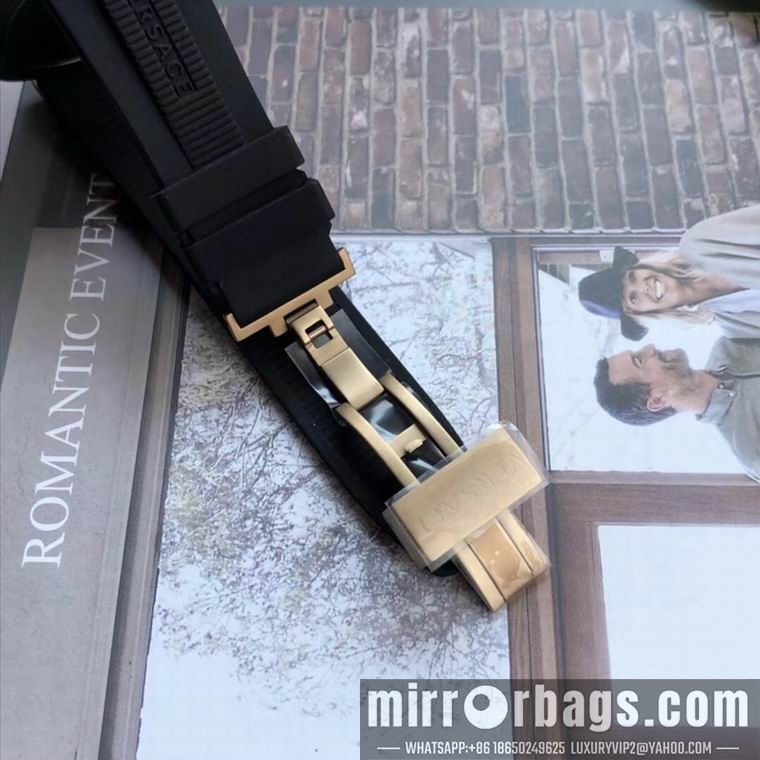 Replica Versace men 44mm M05 Watch