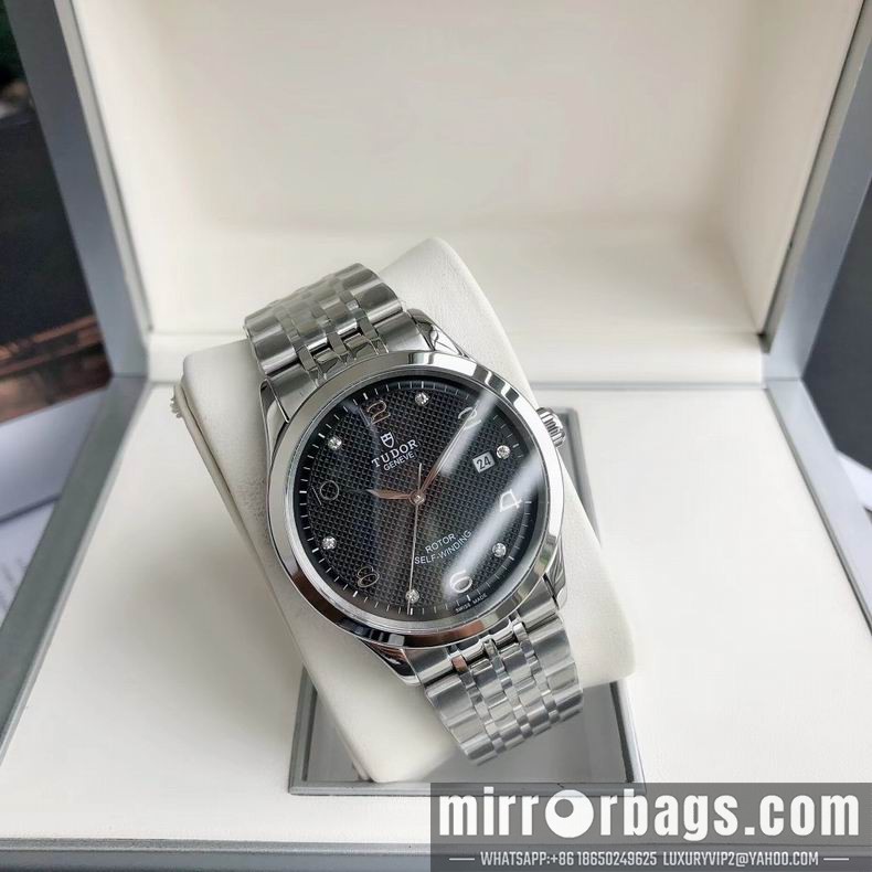 Replica Tudor men watch 110402 Watch