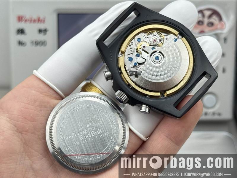 Replica Tudor 43mm 010531 Watch